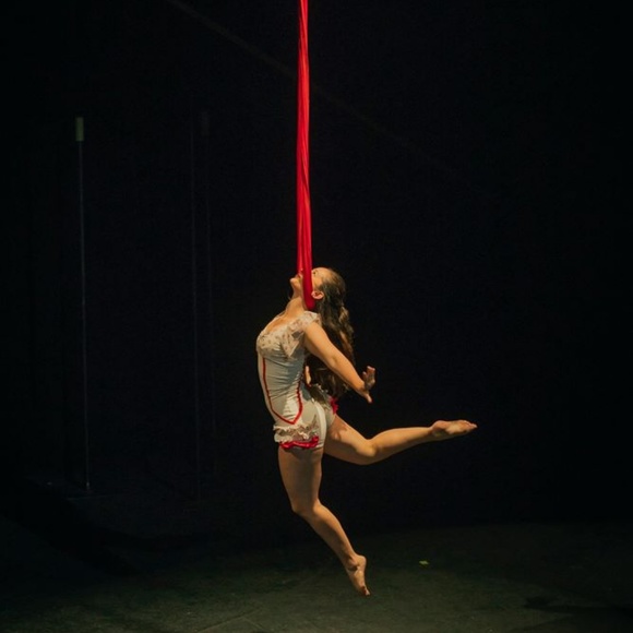 Meet your Posher, Glenda - Picture 3 of 8